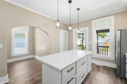 Tiny photo for 232 N Franklin Street, Wauseon, OH 43567 (MLS # 10010467)