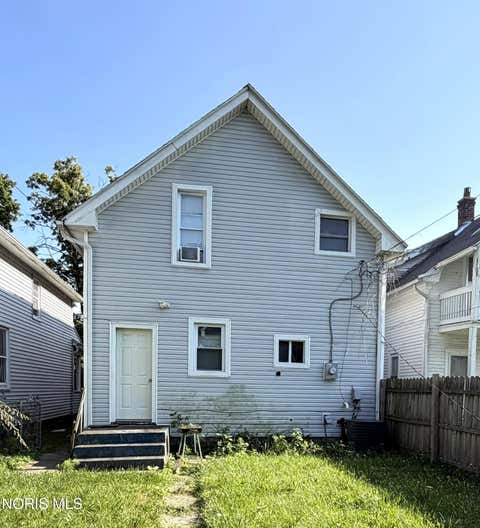 Tiny photo for 2608 Foraker Avenue, Toledo, OH 43609 (MLS # 10011326)