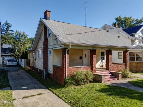 Tiny photo for 1044 Martin Avenue, Toledo, OH 43612 (MLS # 10013211)