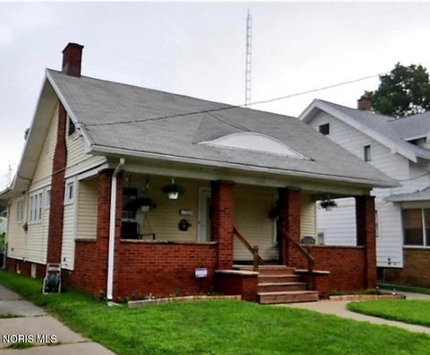 Homes For Sale - 1044 Martin Avenue<br/> Toledo, OH 43612