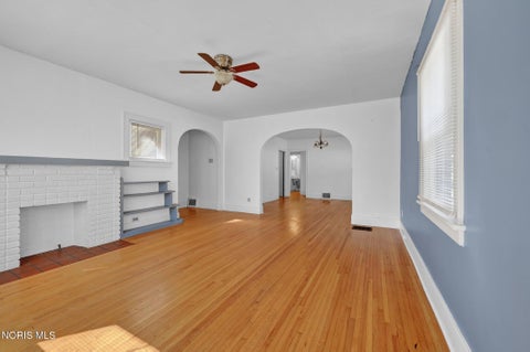 Tiny photo for 3701 Wallwerth Drive, Toledo, OH 43612 (MLS # 10013193)