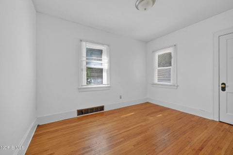 Tiny photo for 3701 Wallwerth Drive, Toledo, OH 43612 (MLS # 10013193)