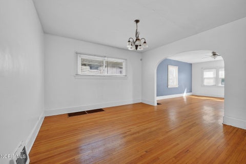 Tiny photo for 3701 Wallwerth Drive, Toledo, OH 43612 (MLS # 10013193)