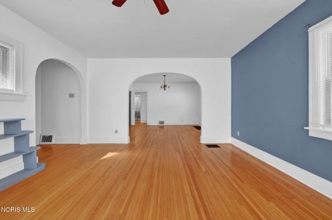 Tiny photo for 3701 Wallwerth Drive, Toledo, OH 43612 (MLS # 10013193)