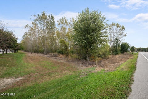 Tiny photo for 5265 Weckerly Road, Monclova, OH 43542 (MLS # 10014652)