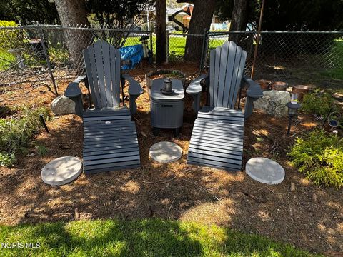 Tiny photo for 3749 N Beverly Hills Drive, Toledo, OH 43614 (MLS # 10006756)