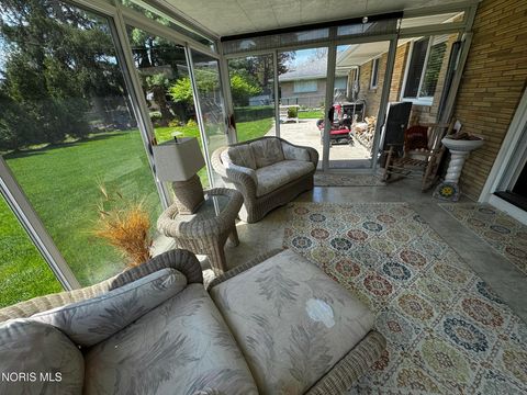 Tiny photo for 3749 N Beverly Hills Drive, Toledo, OH 43614 (MLS # 10006756)