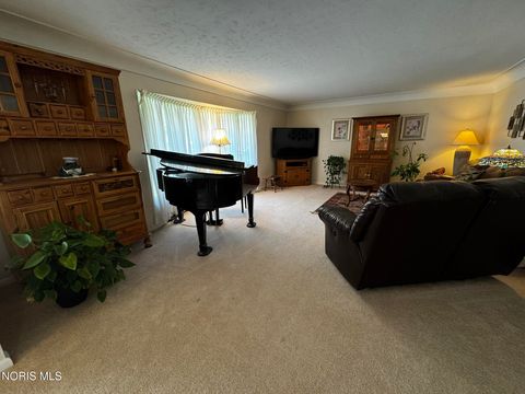 Tiny photo for 3749 N Beverly Hills Drive, Toledo, OH 43614 (MLS # 10006756)