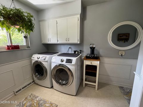 Tiny photo for 3749 N Beverly Hills Drive, Toledo, OH 43614 (MLS # 10006756)