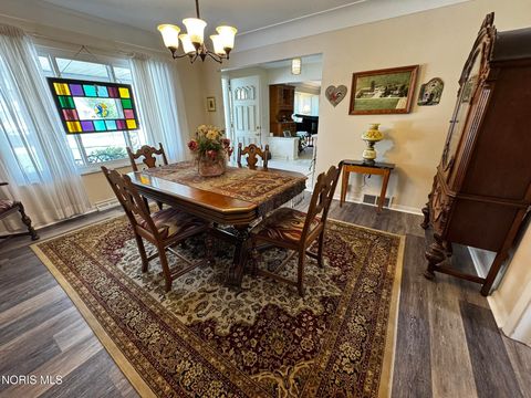 Tiny photo for 3749 N Beverly Hills Drive, Toledo, OH 43614 (MLS # 10006756)