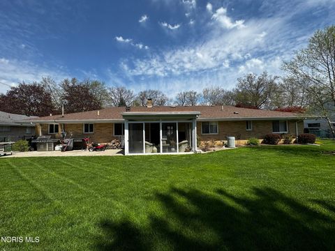 Tiny photo for 3749 N Beverly Hills Drive, Toledo, OH 43614 (MLS # 10006756)