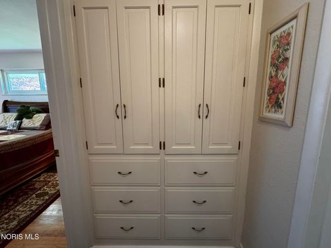 Tiny photo for 3749 N Beverly Hills Drive, Toledo, OH 43614 (MLS # 10006756)