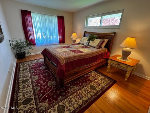 Tiny photo for 3749 N Beverly Hills Drive, Toledo, OH 43614 (MLS # 10006756)