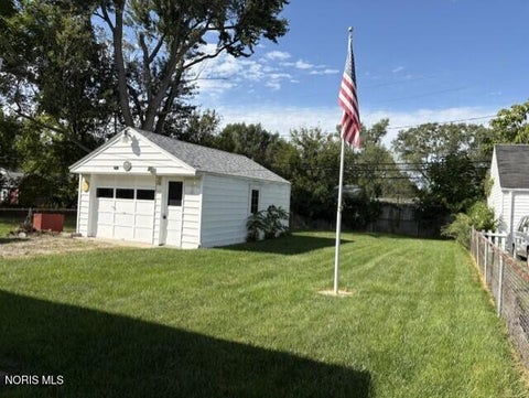 Tiny photo for 5424 Fleet Road, Toledo, OH 43615 (MLS # 10013402)