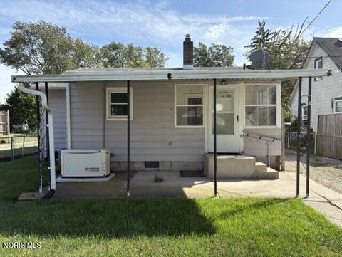 Tiny photo for 5424 Fleet Road, Toledo, OH 43615 (MLS # 10013402)