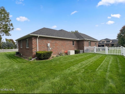 Tiny photo for 1127 Charlotte Circle, Van Wert, OH 45891 (MLS # 10014148)
