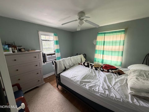 Tiny photo for 1387 Glenview Road, Toledo, OH 43614 (MLS # 10014633)