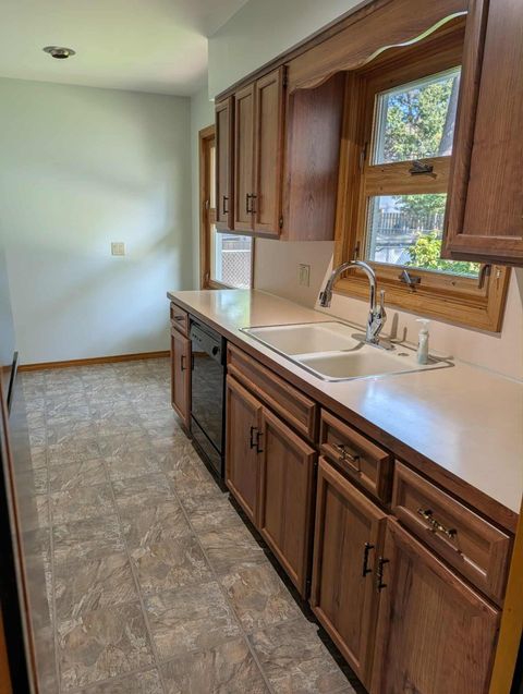 Tiny photo for 4838 Clover Lane, Toledo, OH 43623 (MLS # 10000055)