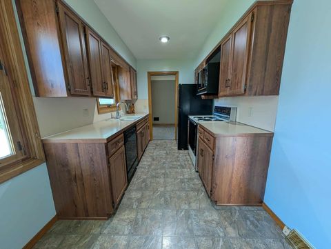 Tiny photo for 4838 Clover Lane, Toledo, OH 43623 (MLS # 10000055)