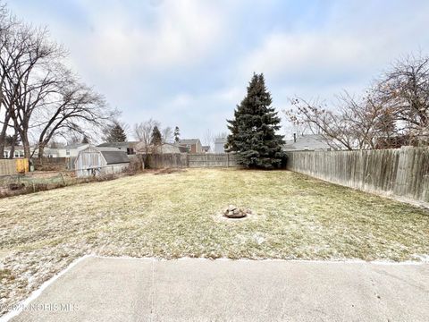 Tiny photo for 2051 Northridge Drive, Toledo, OH 43611 (MLS # 10002488)
