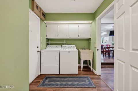 Tiny photo for 7111 Williamsburg Drive, Sylvania, OH 43560 (MLS # 10007683)