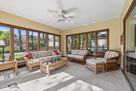 Tiny photo for 7111 Williamsburg Drive, Sylvania, OH 43560 (MLS # 10007683)