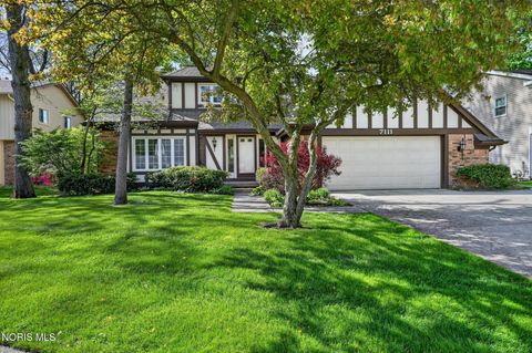 Photo of 7111 Williamsburg Drive, Sylvania, OH 43560 (MLS # 10007683)