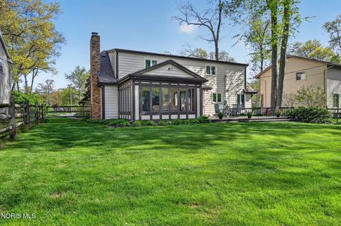 Tiny photo for 7111 Williamsburg Drive, Sylvania, OH 43560 (MLS # 10007683)