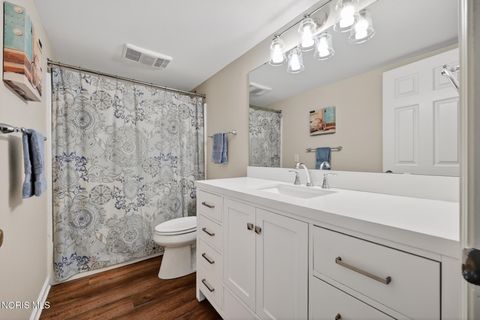 Tiny photo for 7111 Williamsburg Drive, Sylvania, OH 43560 (MLS # 10007683)