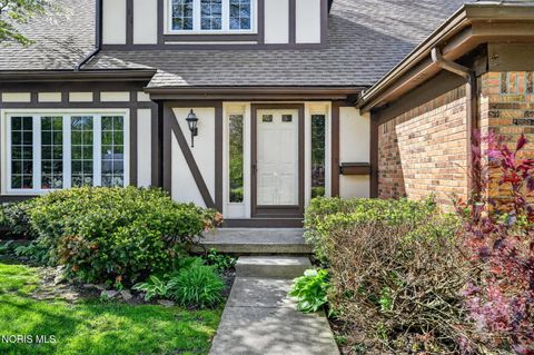 Tiny photo for 7111 Williamsburg Drive, Sylvania, OH 43560 (MLS # 10007683)