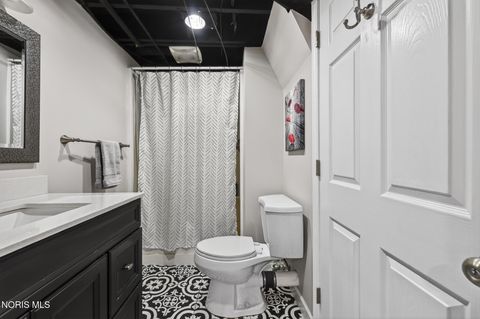Tiny photo for 7111 Williamsburg Drive, Sylvania, OH 43560 (MLS # 10007683)