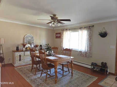 Tiny photo for 1615 N Thyre Drive, Genoa, OH 43430 (MLS # 10004855)