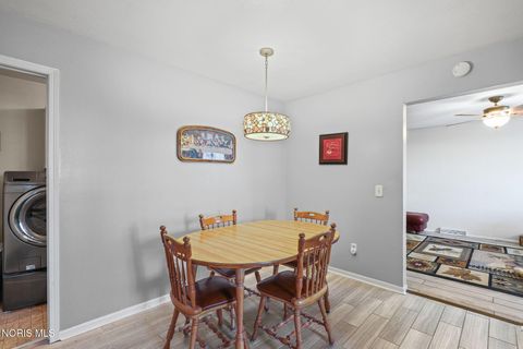 Tiny photo for 2018 Bonnie Doone Drive, Oregon, OH 43616 (MLS # 10005711)