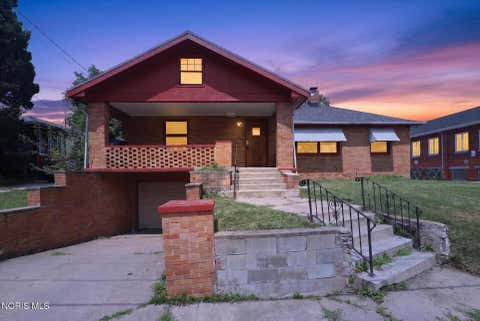 Photo of 735 Russell Street, Toledo, OH 43608 (MLS # 10011702)
