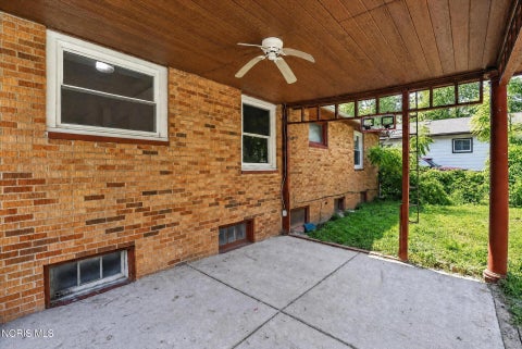 Tiny photo for 735 Russell Street, Toledo, OH 43608 (MLS # 10011702)
