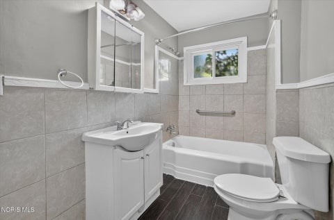Tiny photo for 735 Russell Street, Toledo, OH 43608 (MLS # 10011702)