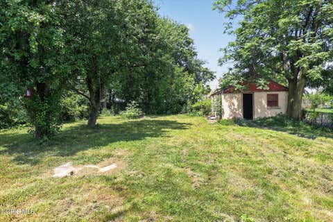 Tiny photo for 735 Russell Street, Toledo, OH 43608 (MLS # 10011702)