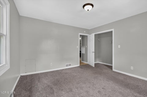 Tiny photo for 735 Russell Street, Toledo, OH 43608 (MLS # 10011702)