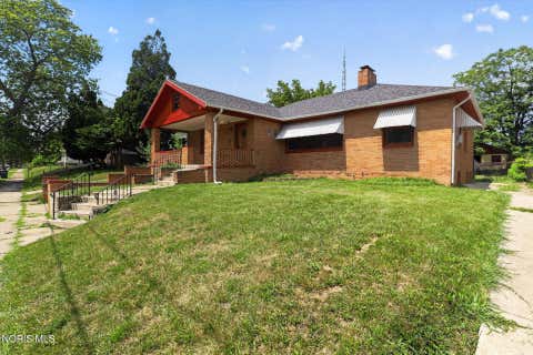 Tiny photo for 735 Russell Street, Toledo, OH 43608 (MLS # 10011702)