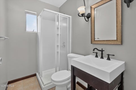 Tiny photo for 735 Russell Street, Toledo, OH 43608 (MLS # 10011702)
