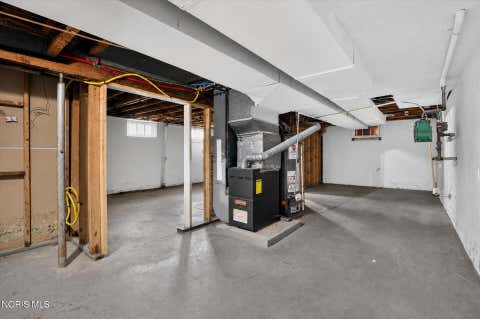 Tiny photo for 735 Russell Street, Toledo, OH 43608 (MLS # 10011702)