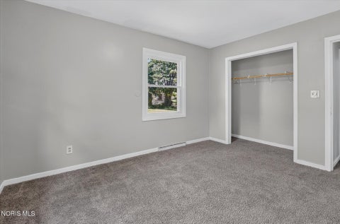 Tiny photo for 735 Russell Street, Toledo, OH 43608 (MLS # 10011702)