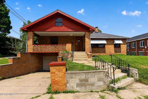 Tiny photo for 735 Russell Street, Toledo, OH 43608 (MLS # 10011702)