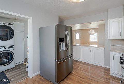 Tiny photo for 812 W College Avenue, Woodville, OH 43469 (MLS # 10006755)