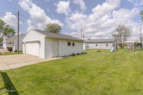 Tiny photo for 812 W College Avenue, Woodville, OH 43469 (MLS # 10006755)