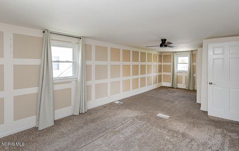 Tiny photo for 812 W College Avenue, Woodville, OH 43469 (MLS # 10006755)