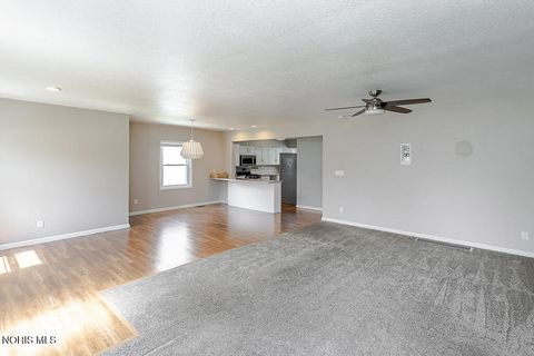 Tiny photo for 812 W College Avenue, Woodville, OH 43469 (MLS # 10006755)