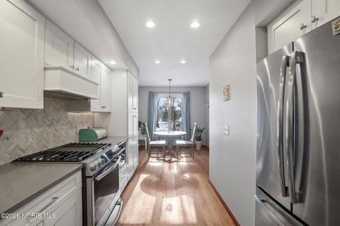 Tiny photo for 4145 Rodeo Drive # B, Sylvania, OH 43560 (MLS # 10003859)