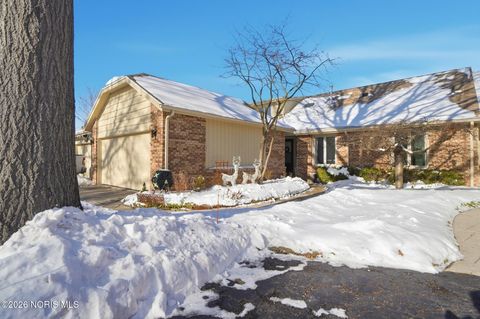 Photo of 4145 Rodeo Drive # B, Sylvania, OH 43560 (MLS # 10003859)