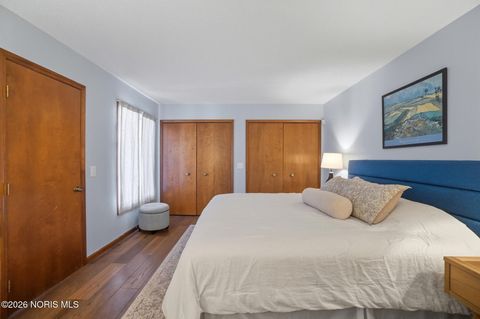 Tiny photo for 4145 Rodeo Drive # B, Sylvania, OH 43560 (MLS # 10003859)